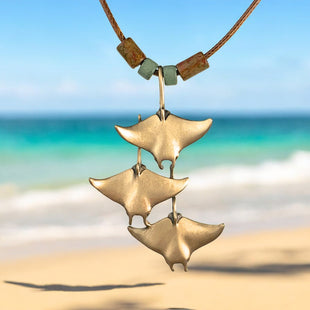 Triple Manta Rays Necklace – Shoreline Collection – Bronze