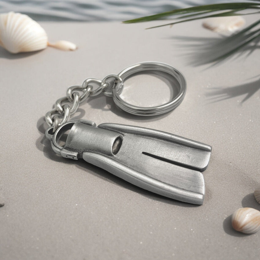Dive Fin Keychain – Diver´s Collection – Pewter