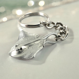 Stingray Keychain – Sea Life Collection – Pewter
