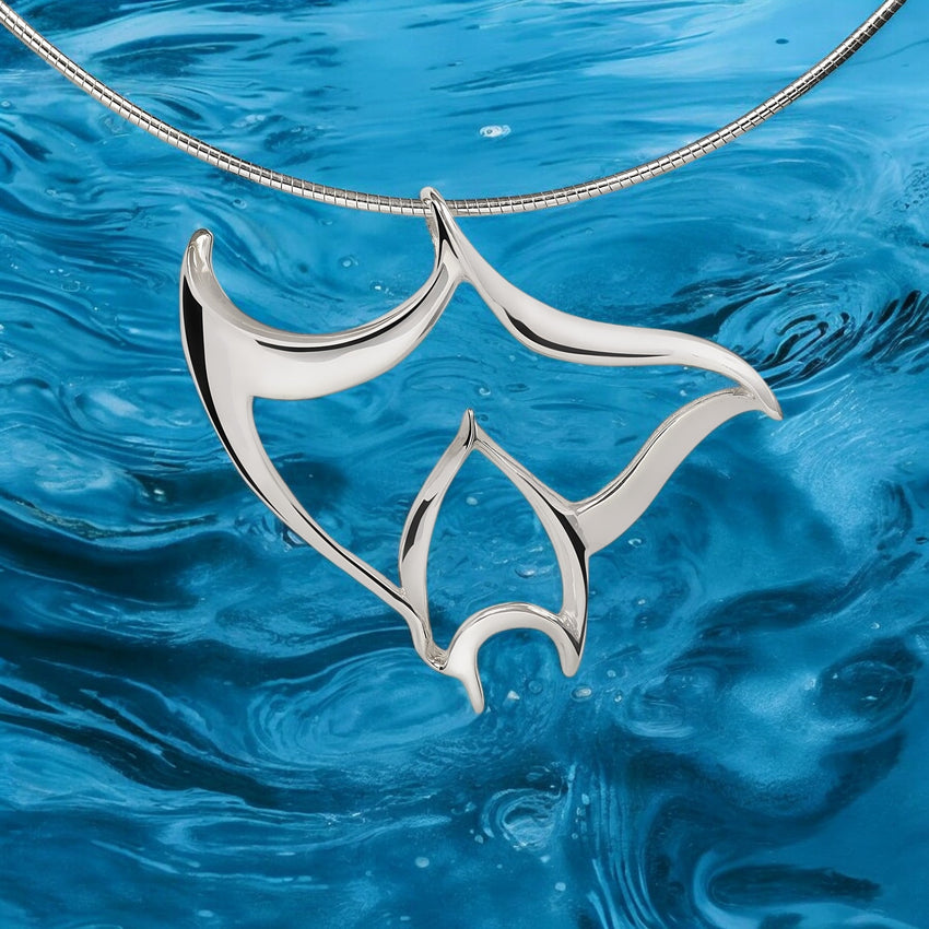 Manta Ray Necklace – Seaplicity Collection – Sterling Silver