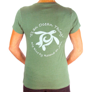 Woman´s T-Shirt - "It's an Ocean Thing" - Ocean Traveler Collection - Recycled Plastic & Cotton