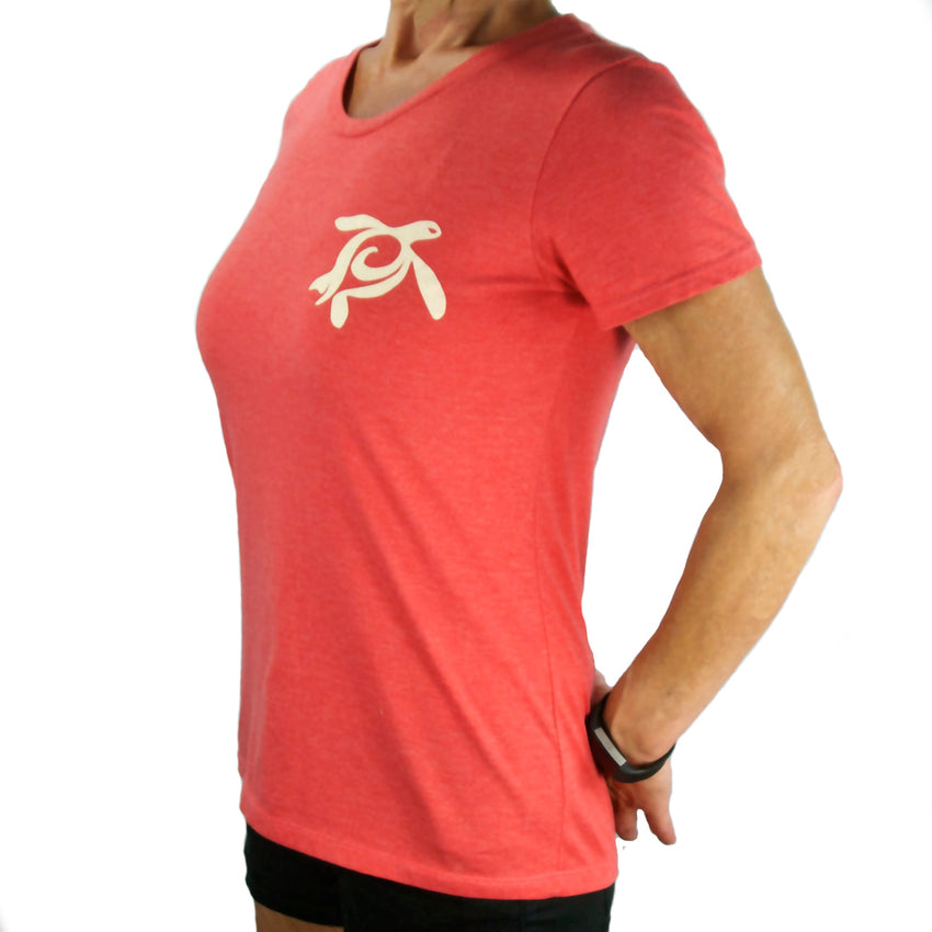 Woman´s T-Shirt - "It's an Ocean Thing" - Ocean Traveler Collection - Recycled Plastic & Cotton