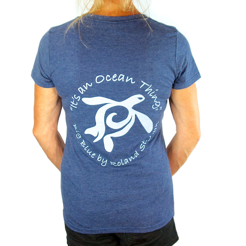 Woman´s T-Shirt - "It's an Ocean Thing" - Ocean Traveler Collection - Recycled Plastic & Cotton
